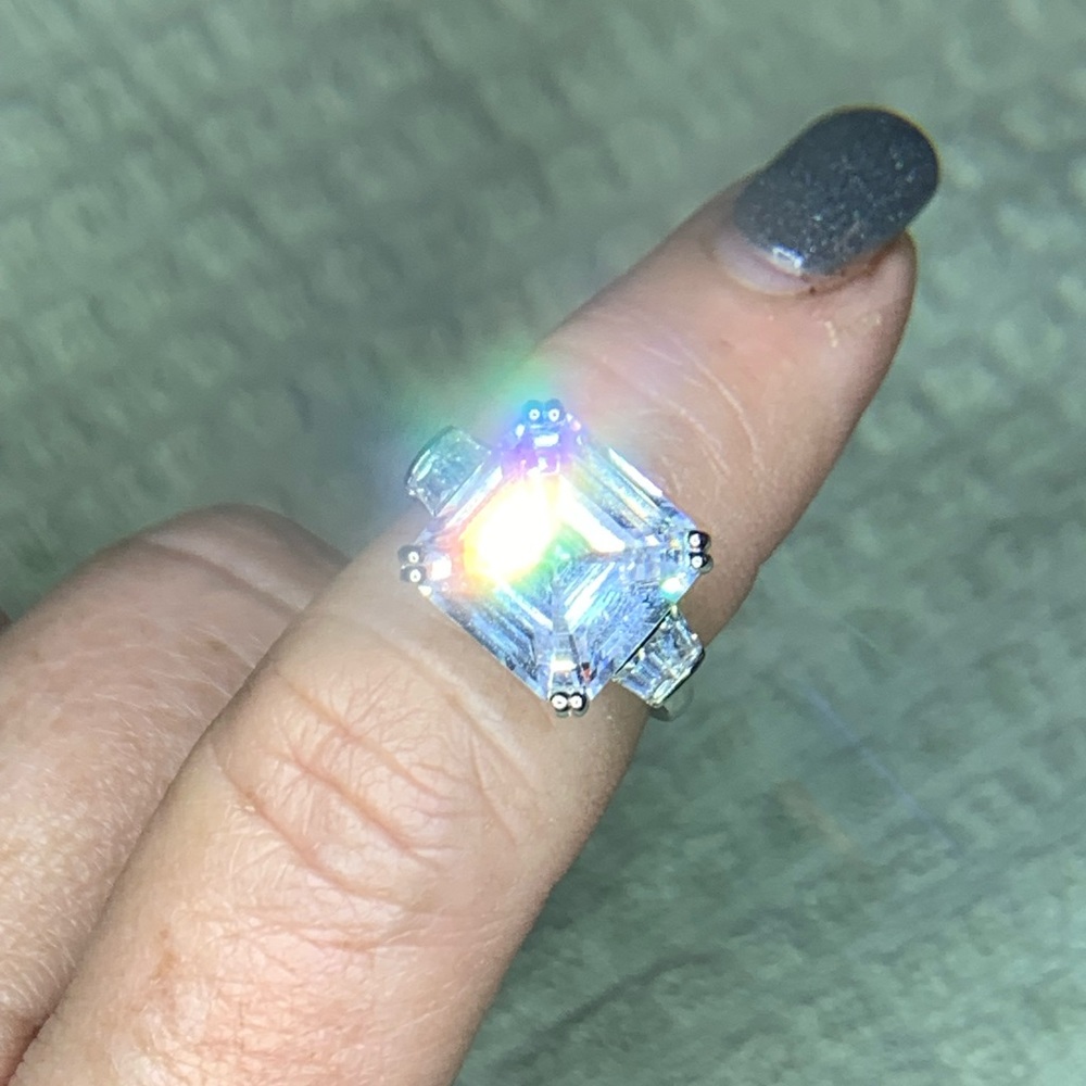 Beautiful Bradford Exchange Ring